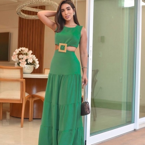 Selling all my clothes I didn’t use on summer - Picture 1 of 1